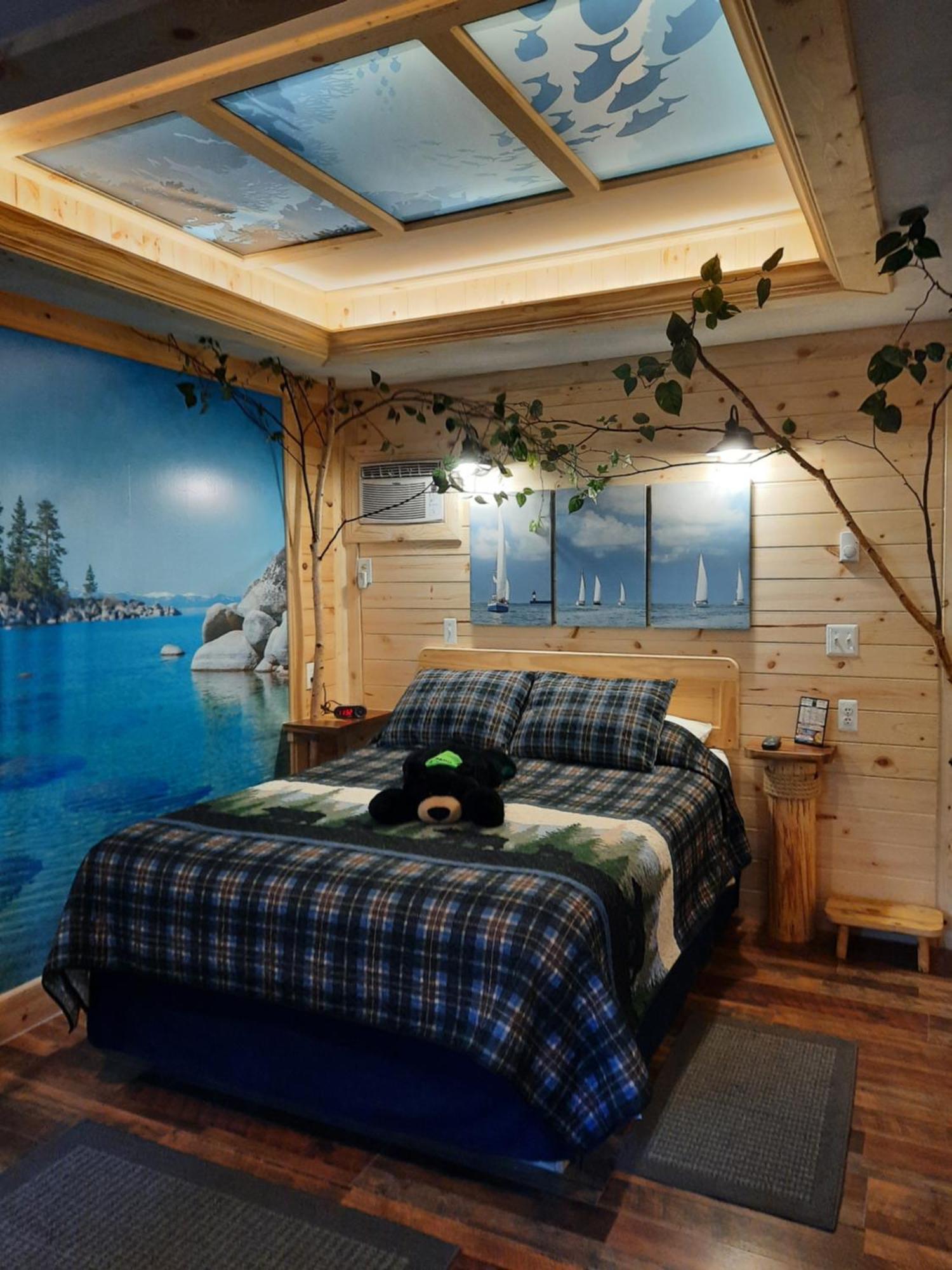 Bear Cove Inn Saint-Ignace Extérieur photo