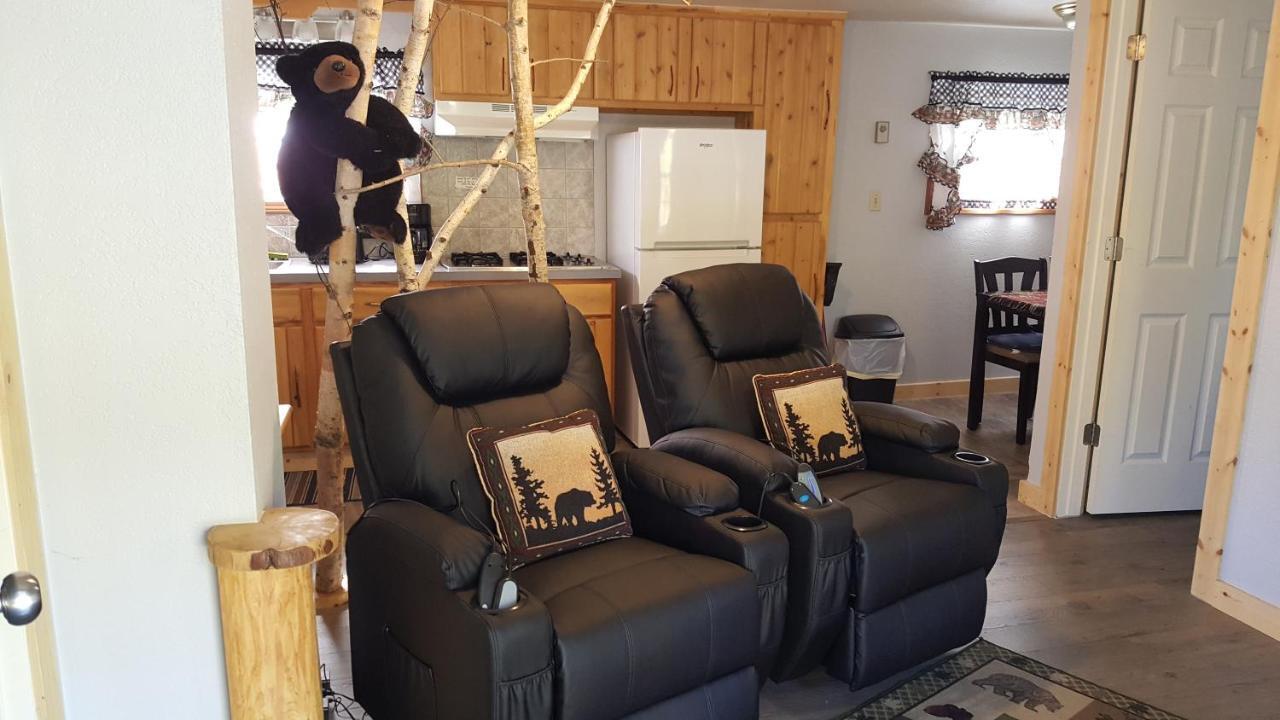 Bear Cove Inn Saint-Ignace Extérieur photo